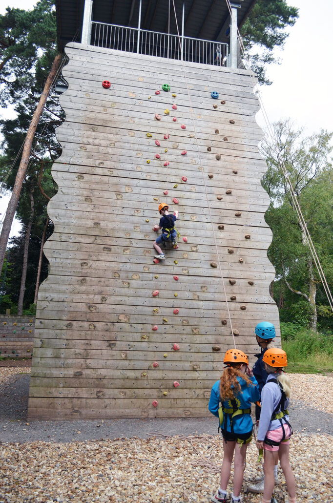 The sibling group mastering the climbing wall