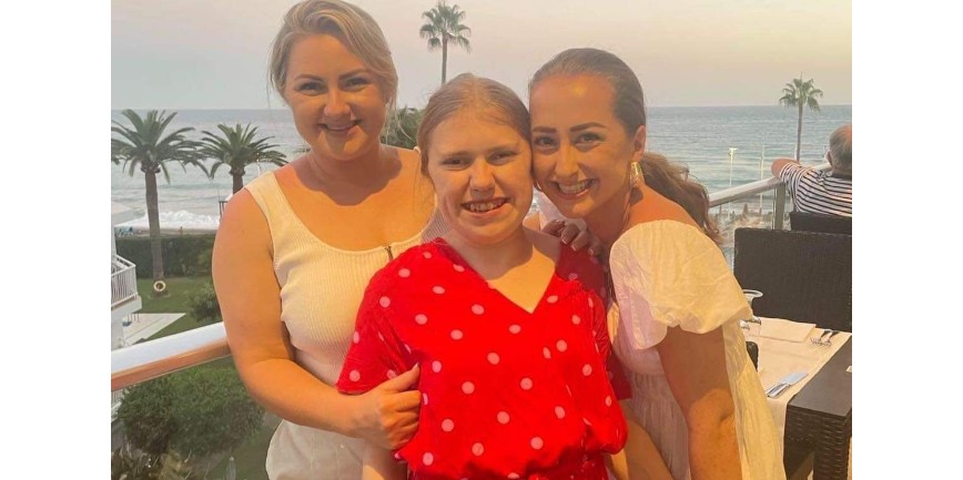 Katherine with her sisters Charlotte and Hannah